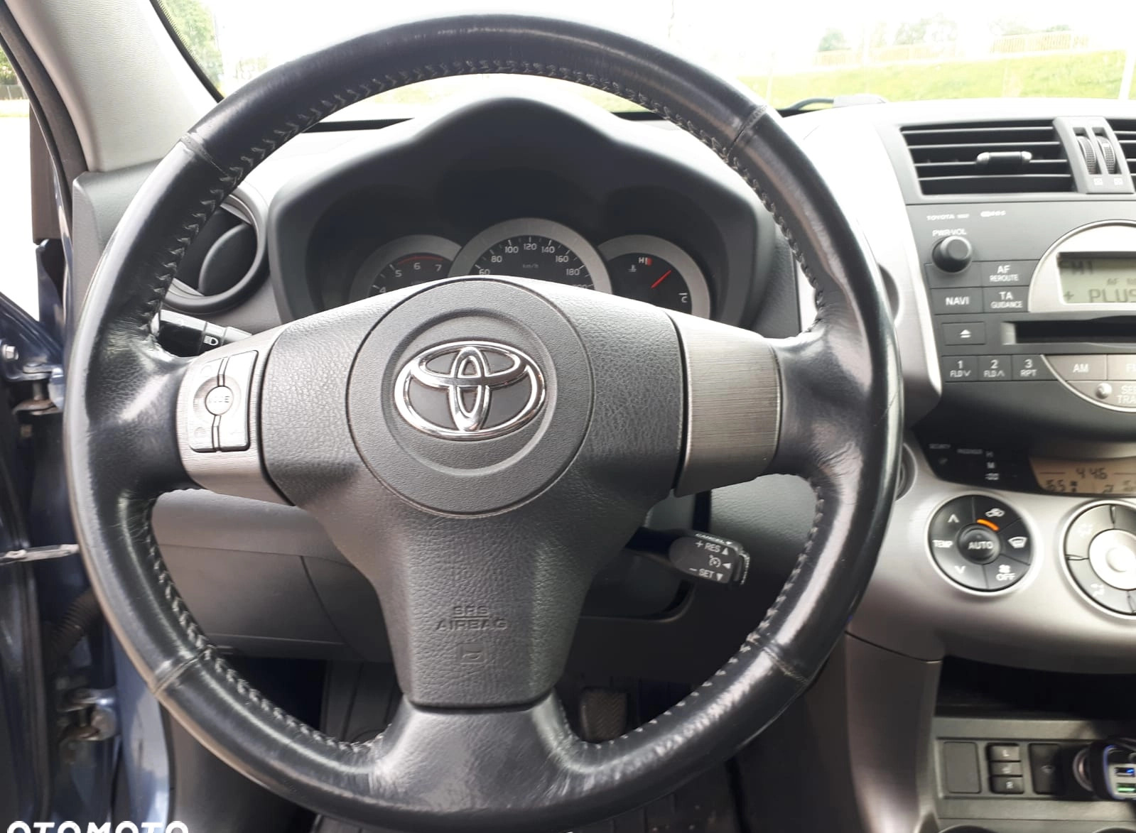 Toyota RAV4 cena 27800 przebieg: 233000, rok produkcji 2007 z Legnica małe 232